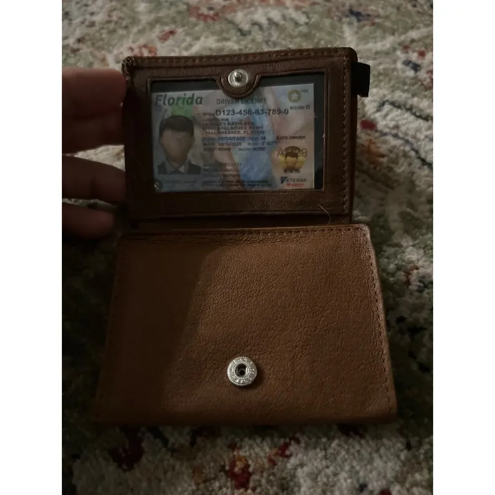New Mundi Mens Wallet - Leather with embossed eagle